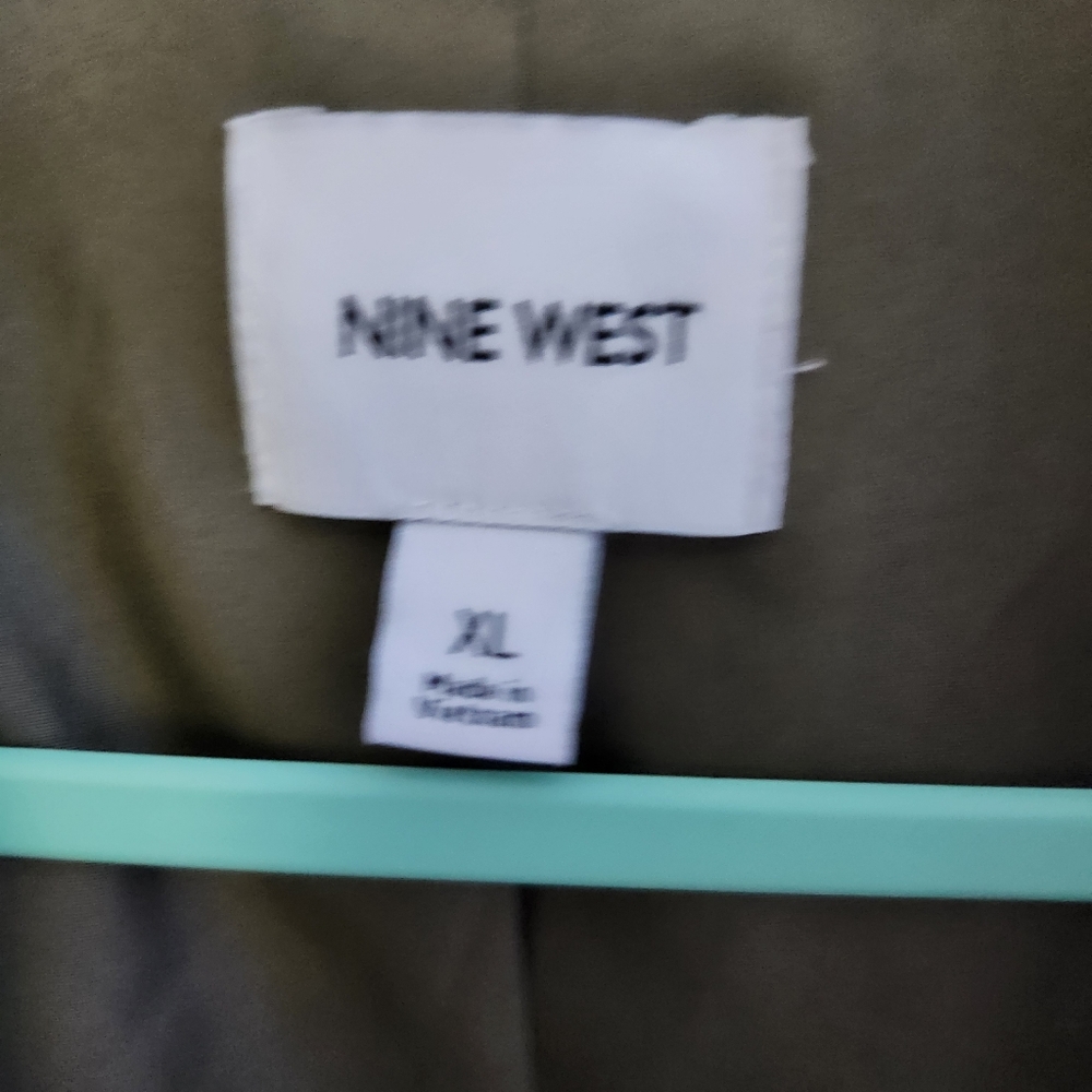 Jacket - Picture 2 of 2